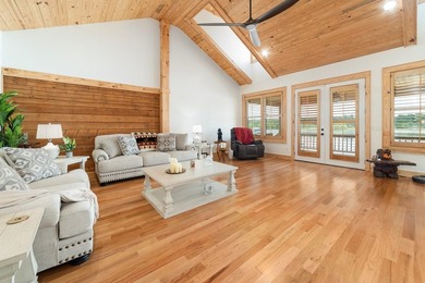 Escape to the lake in this beautifully updated 3-bedroom, 3-bath - photo 6