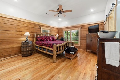 Escape to the lake in this beautifully updated 3-bedroom, 3-bath - photo 9
