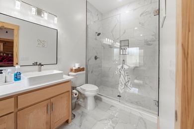 Escape to the lake in this beautifully updated 3-bedroom, 3-bath - photo 10
