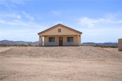 BRAND NEW - (in a sense) - 2021 Build Never Lived In City Water