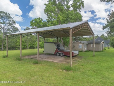 CALLING ALL HORSE LOVERS!! This is the property for you! This - photo 11