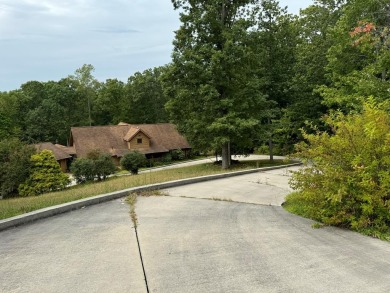 (private lake, pond, creek) Home Sale Pending in Oneida Tennessee