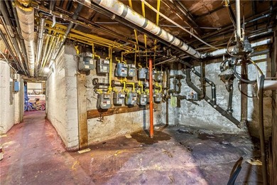 Prime Mixed-Use Investment Property - 12 Residential Units + 6 - photo 39