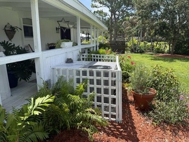 Charming Swiss Chalet on large corner lot in desirable Indian - photo 47