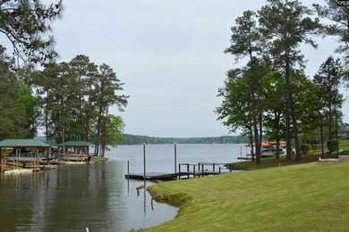 REDUCED! Need room for the whole family, how about 4287 sq ft - photo 3