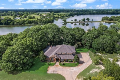 (private lake, pond, coastal) Home For Sale in Waxahachie Texas