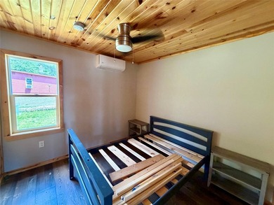 Don't let the size fool you, this beautifully updated cabin - photo 13