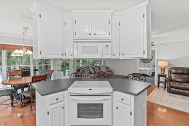 Experience lakefront living on Lake Eufaula with this fully - photo 14