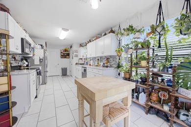 ***Home Sweet Home*** Welcome to this beautifully UPDATED 3 - photo 14