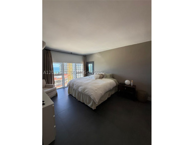 Exceptional opportunity to own a 2-bedroom, 2-bath residence in - photo 7