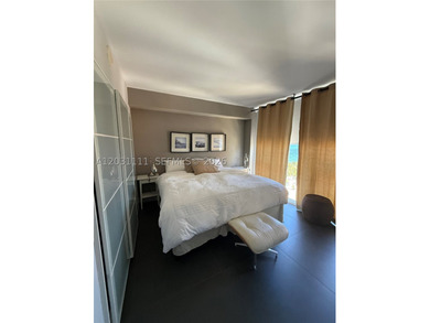 Exceptional opportunity to own a 2-bedroom, 2-bath residence in - photo 10
