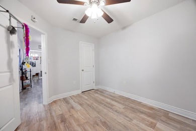 ***Home Sweet Home*** Welcome to this beautifully UPDATED 3 - photo 38