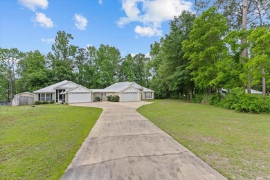 Experience lakefront living on Lake Eufaula with this fully - photo 46