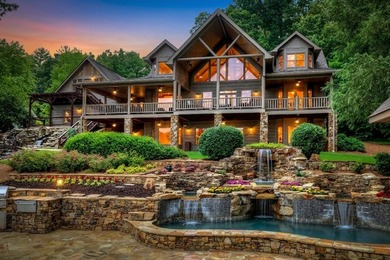 LAKE BLUE RIDGE AT IT'S FINEST! This 5-bedroom, 5.5-bath luxury - photo 3