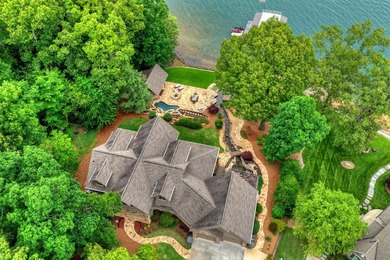 LAKE BLUE RIDGE AT IT'S FINEST! This 5-bedroom, 5.5-bath luxury - photo 7