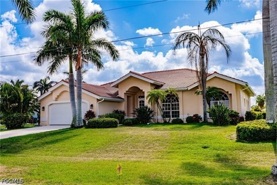 Waterfront Living at an Incredible Value! Discover this - photo 2