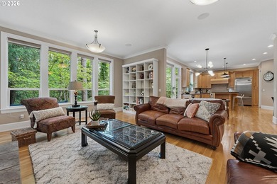Beautifully maintained *low mileage* home in one of Lake - photo 5