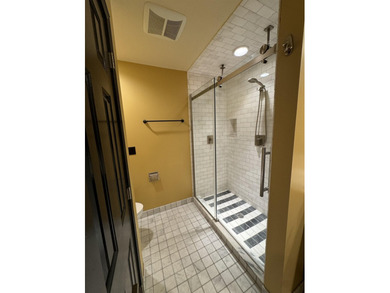 Rare opportunity to acquire a fully renovated, income-producing - photo 11