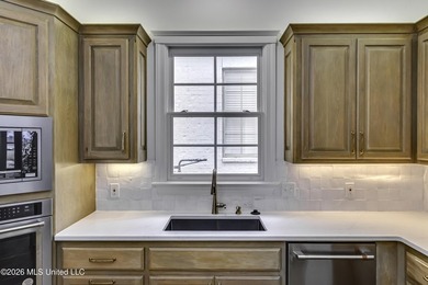 Wake up to wide-open water views and end your days with - photo 13