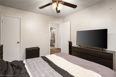 Welcome to this beautifully updated and meticulously maintained - photo 14