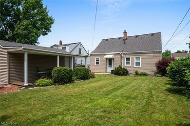 Welcome to this beautifully updated and meticulously maintained - photo 27