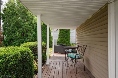 Welcome to this beautifully updated and meticulously maintained - photo 28