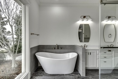 Wake up to wide-open water views and end your days with - photo 30