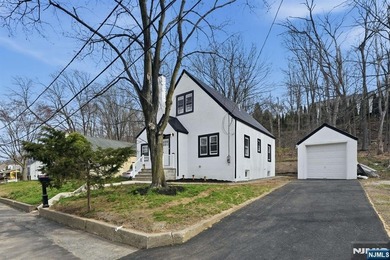 Wow, one of the most beautiful homes currently on the Wayne - photo 31