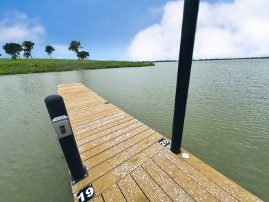 3+ Acre Offwater Lot with Boat Slip on Lake Halbert - photo 4