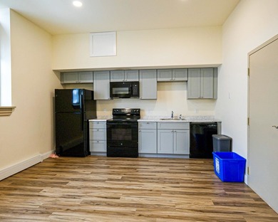 Rare opportunity to acquire a fully renovated, income-producing - photo 38