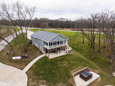 Sun Valley Lake Home For Sale in Ellston Iowa