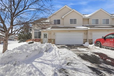(private lake, pond, creek) Townhome/Townhouse Active Under Contract in Prior Lake Minnesota