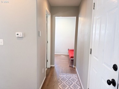 Welcome to this dream home located in a cul-de-sac on a 1/3 acre - photo 19