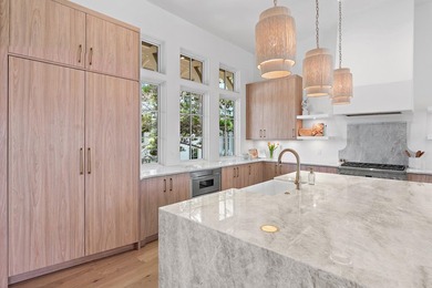 Brand new construction positioned within the private non-rental - photo 20