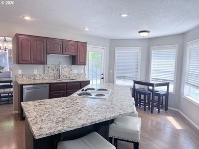 Welcome to this dream home located in a cul-de-sac on a 1/3 acre - photo 20