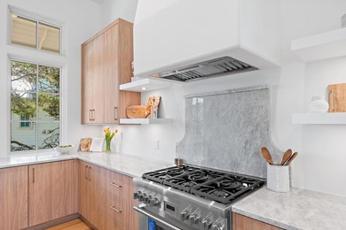 Brand new construction positioned within the private non-rental - photo 22