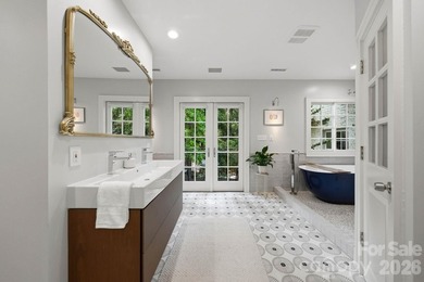 Within Plaza Midwood's most exclusive enclave sits one of the - photo 25