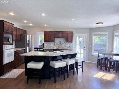 Welcome to this dream home located in a cul-de-sac on a 1/3 acre - photo 25