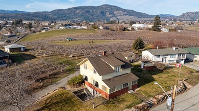 Great opportunity to own a heritage home in Summerland. This - photo 28