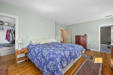 This beautiful 3 bed 2 1/2 bath sits on just over 1/2 acre - photo 33