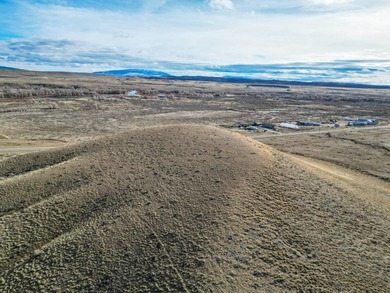 (private lake, pond, creek) Acreage For Sale in Fort Steele Wyoming