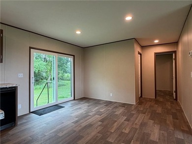 VRM: Sellers will entertain offers between $179,000-$189,000 - photo 11