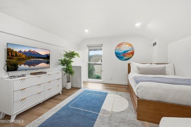 Move in and start living -- this fully remodeled townhome has - photo 17