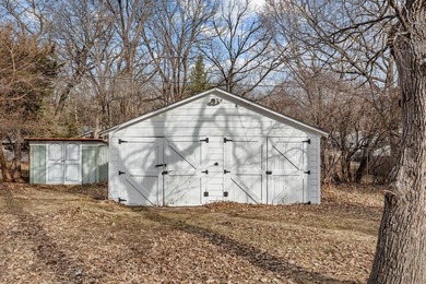 BUILD YOUR NEW CONSTRUCTION DREAM HOME OR REIMAGINE THIS CLASSIC - photo 17