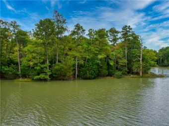 Chesapeake Bay - East River Lot For Sale in Port Haywood Virginia