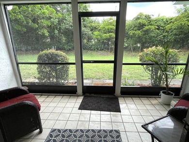PICKING UP GOOD VIBES IN THIS WELL KEPT PET FRIENDLY COMMUNITY - photo 22