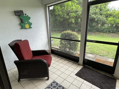 PICKING UP GOOD VIBES IN THIS WELL KEPT PET FRIENDLY COMMUNITY - photo 23
