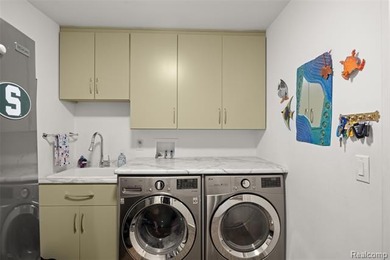 **OPEN HOUSE, Saturday, June 20th, 12-2** Step into a home that - photo 31