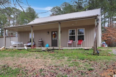 Lake Home For Sale in Hardin, Kentucky
