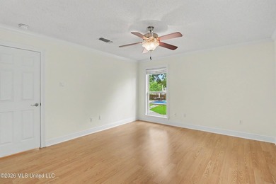 Wake up every day to breathtaking waterfront views and - photo 12